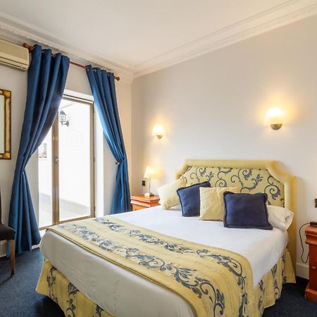 Hotel Marixa La Guardia Esterno foto